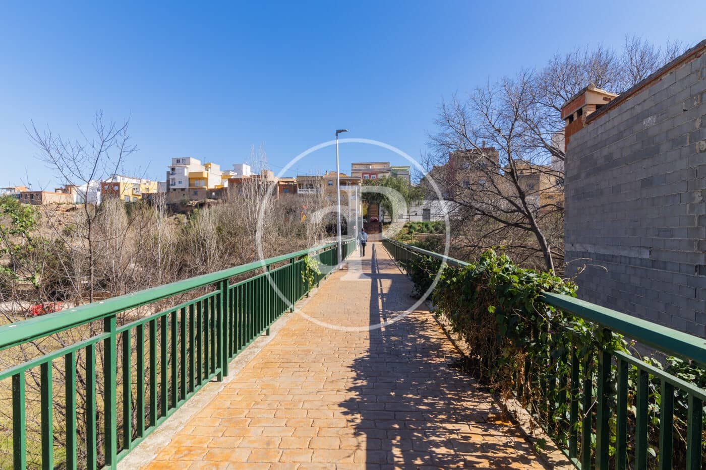 Landgrundstück zu verkaufen in Riba-roja de Turia - 195.000 € (Ref: 9799381)