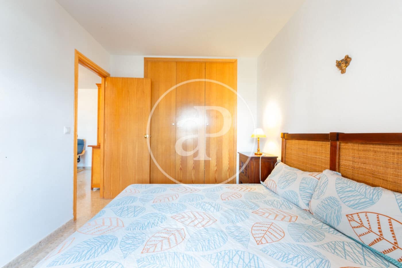2 bedroom Apartment for rent in Canet d'En Berenguer with pool - € 1,400 (Ref: 9799382)