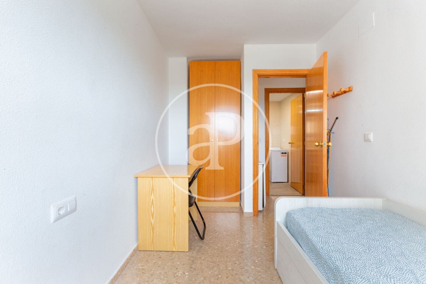 2 bedroom Apartment for rent in Canet d'En Berenguer with pool - € 1,400 (Ref: 9799382)