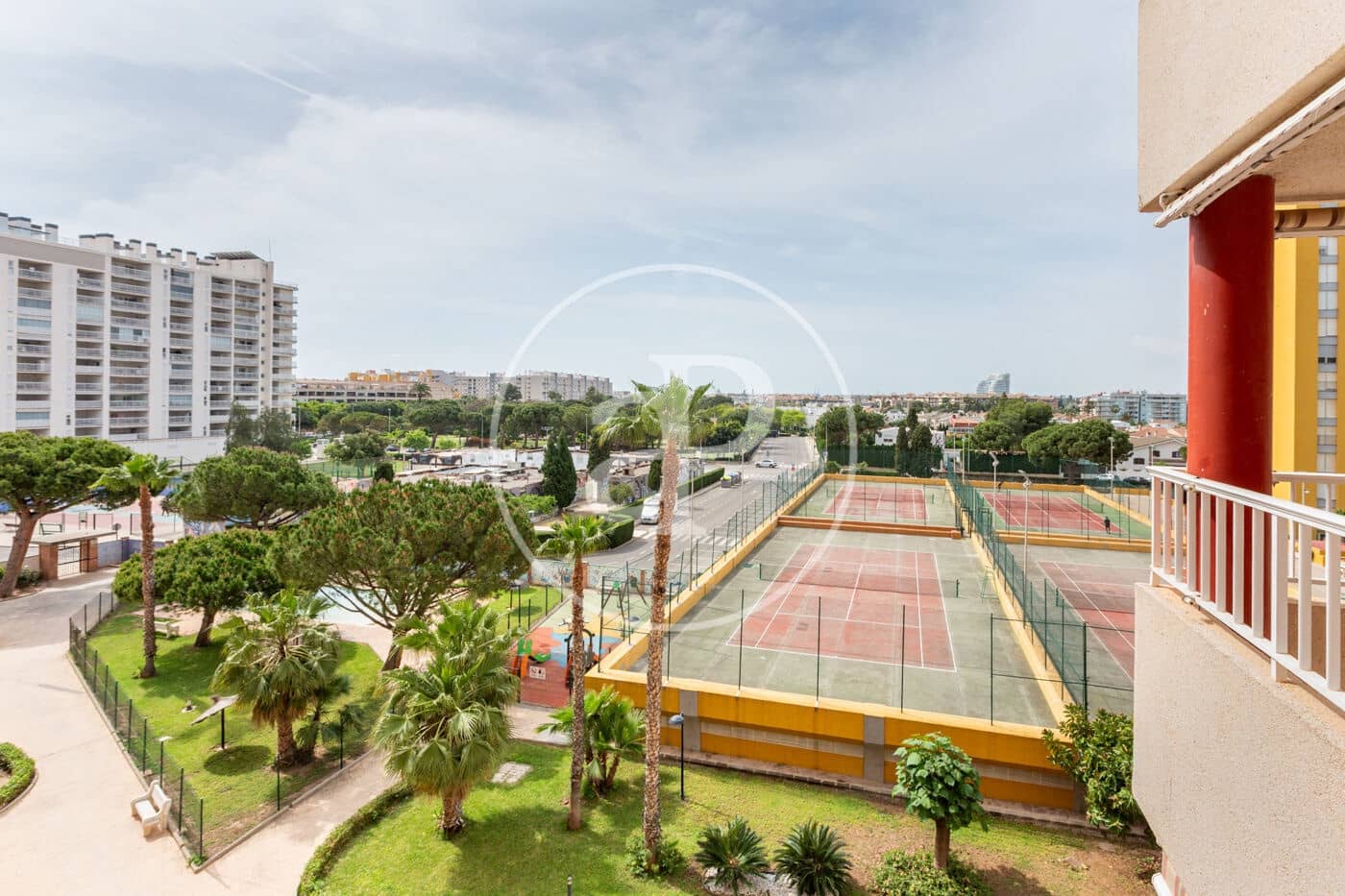 2 bedroom Apartment for rent in Canet d'En Berenguer with pool - € 1,400 (Ref: 9799382)