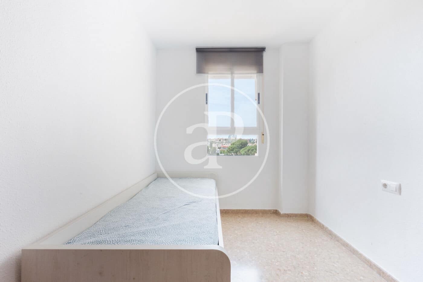 2 bedroom Apartment for rent in Canet d'En Berenguer with pool - € 1,400 (Ref: 9799382)