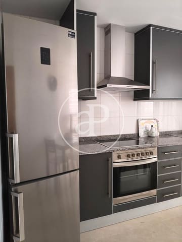 2 makuuhuone Huoneisto vuokrattavana paikassa Valterna, Paterna mukana uima-altaan 
autotalli - 1 350 € (Ref: 9806542)