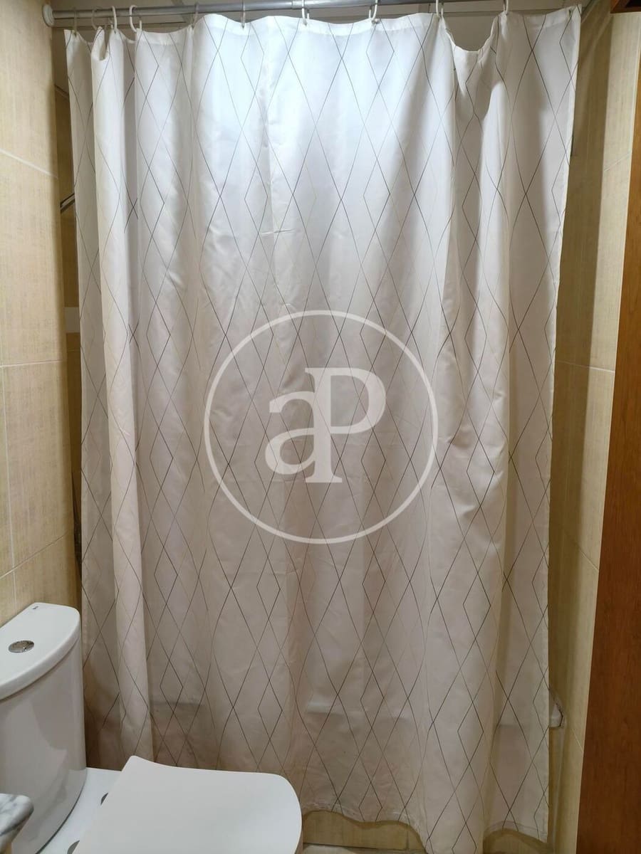 2 makuuhuone Huoneisto vuokrattavana paikassa Paterna mukana uima-altaan 
autotalli - 1 350 € (Ref: 9806542)