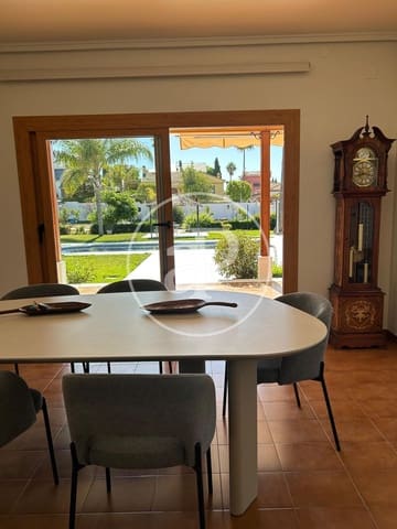 5 slaapkamer Villa te huur in L'Eliana met zwembad - € 4.500 (Ref: 9806545)