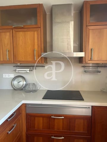 5 slaapkamer Villa te huur in L'Eliana met zwembad - € 4.500 (Ref: 9806545)