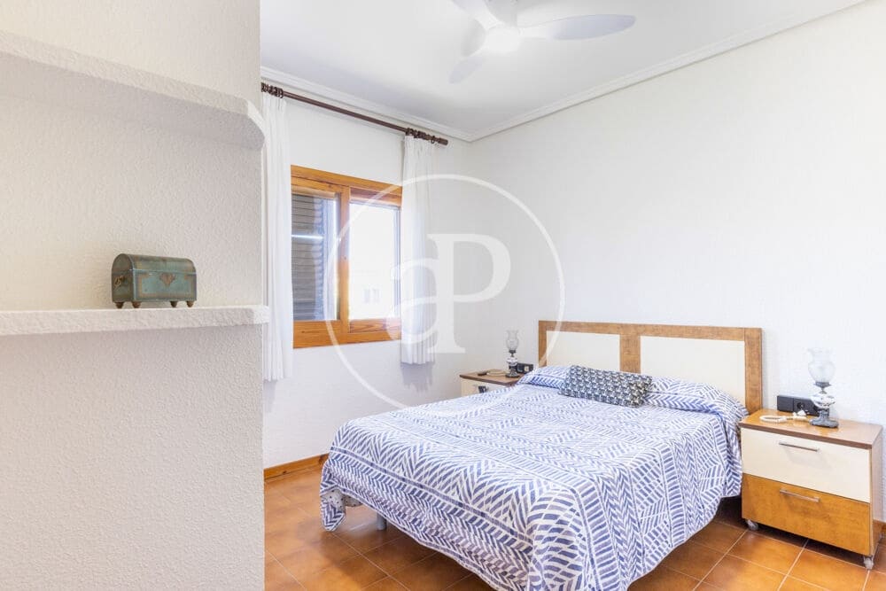 5 soveværelse Villa til leje i L'Eliana med swimmingpool - € 4.500 (Ref: 9806545)