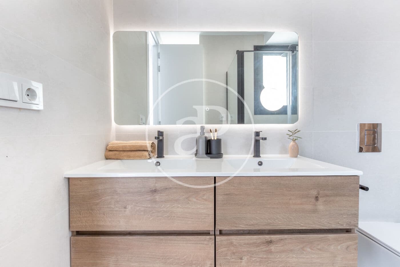 4 bedroom Apartment for sale in Valencia city - € 1,200,000 (Ref: 9806546)