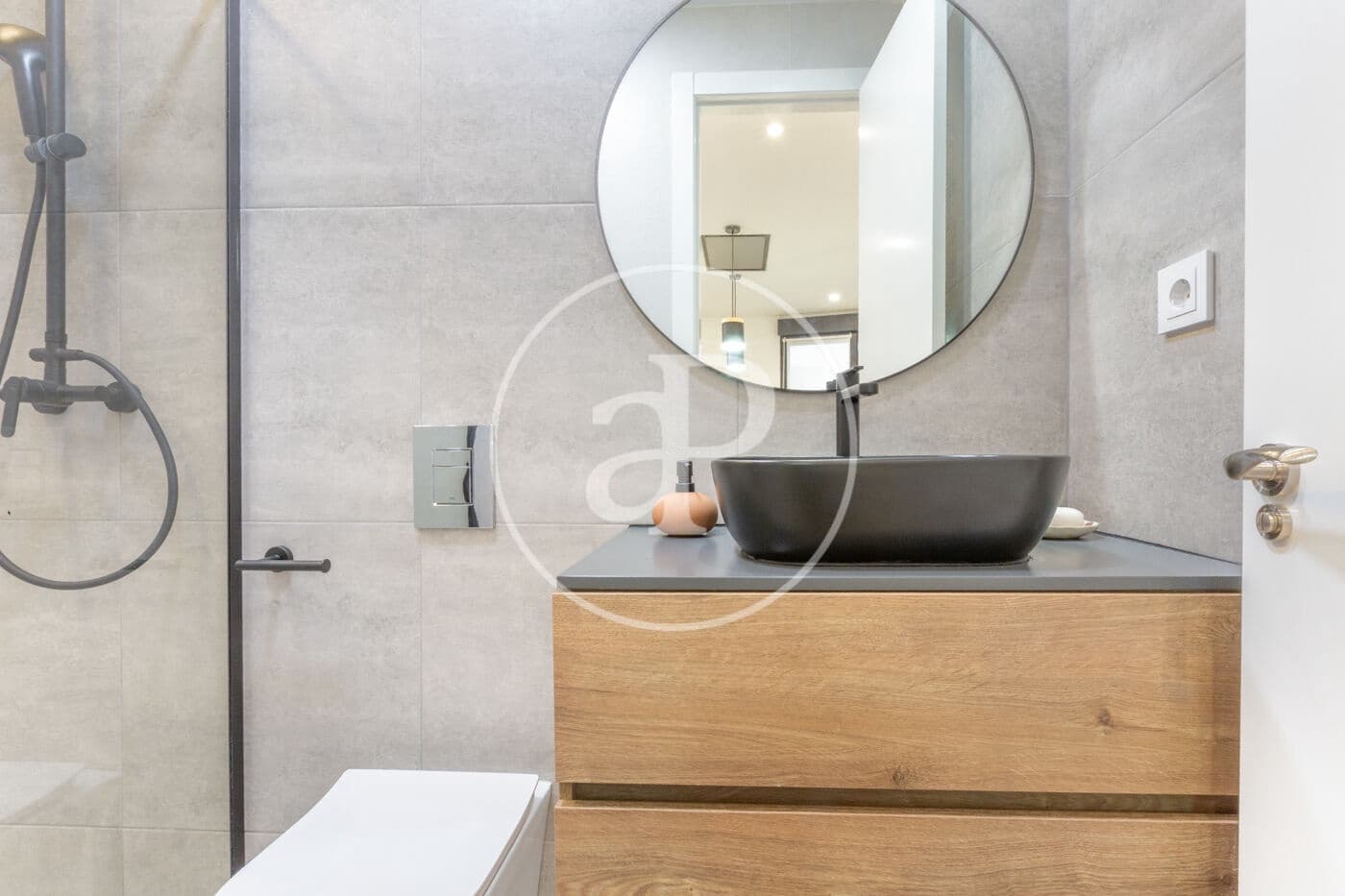 4 bedroom Apartment for sale in Valencia city - € 1,200,000 (Ref: 9806546)