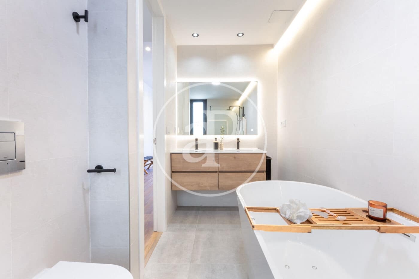 4 bedroom Apartment for sale in Valencia city - € 1,200,000 (Ref: 9806546)