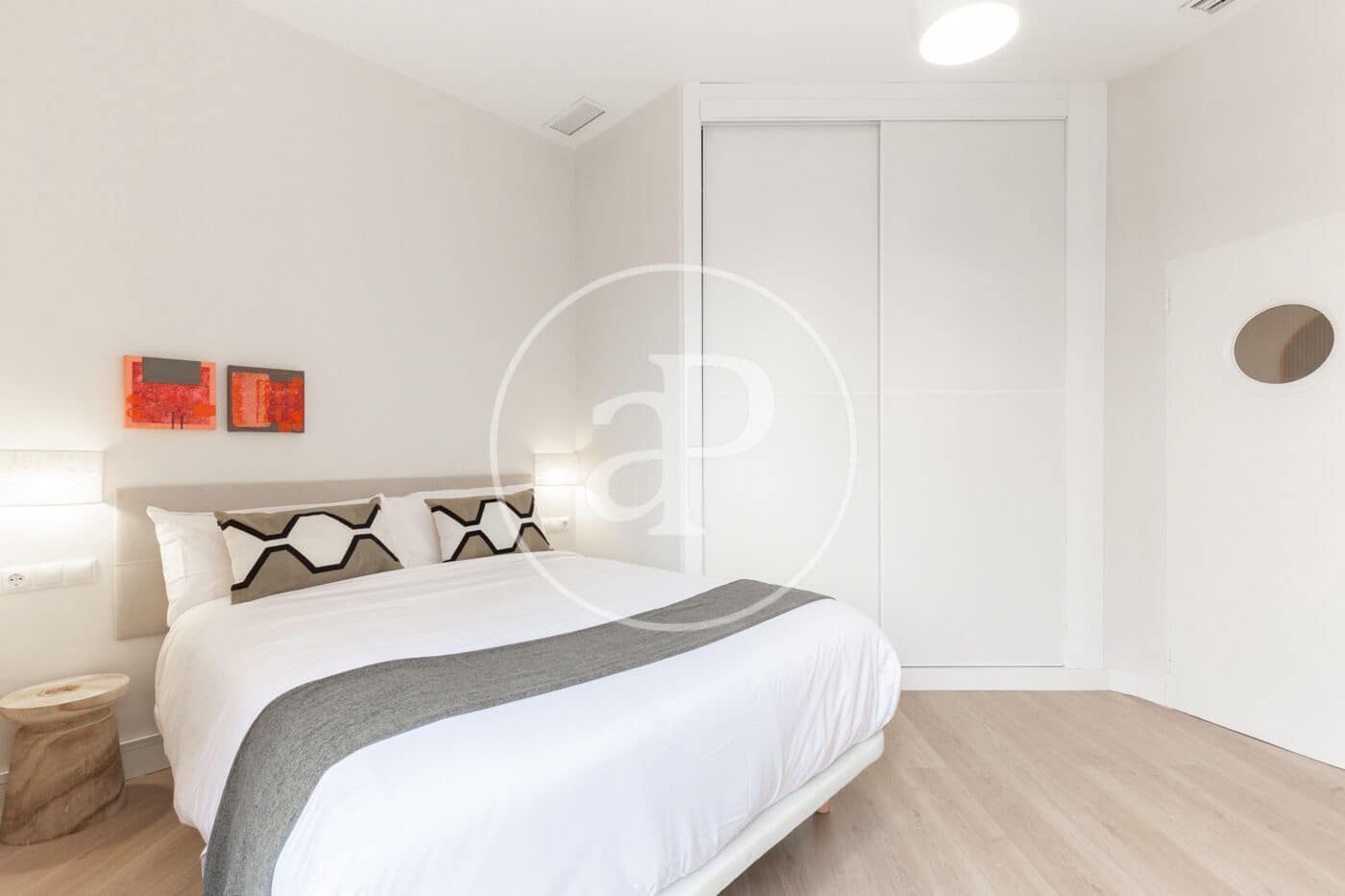 Appartement de 3 chambres à louer à Valence ville - 2 900 € (Ref: 9808054)