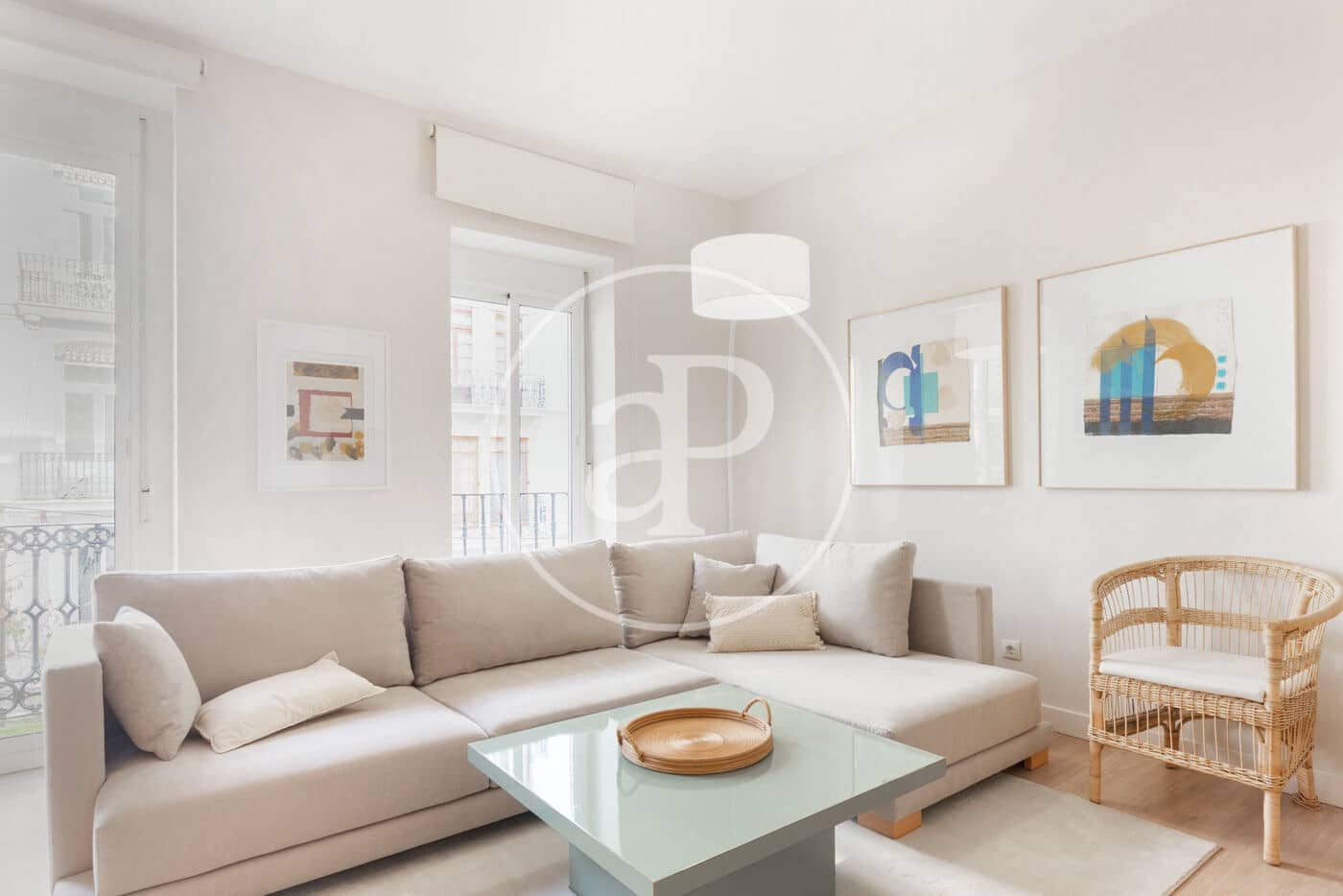 Appartement de 3 chambres à louer à Valence ville - 2 900 € (Ref: 9808054)