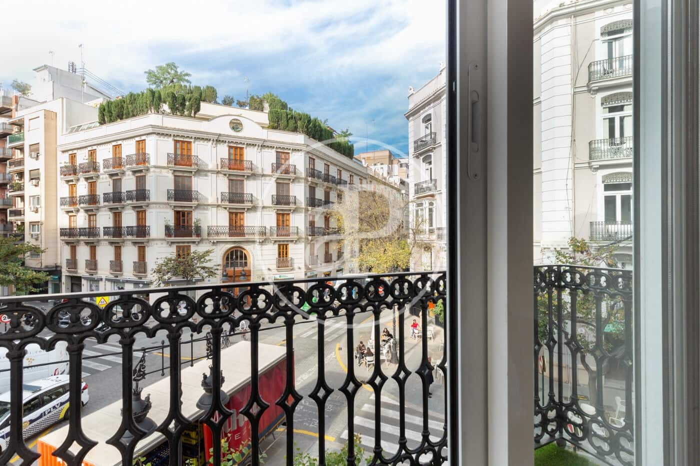 Appartement de 3 chambres à louer à Valence ville - 2 900 € (Ref: 9808054)