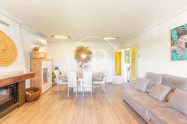 3 makuuhuone Huvila myytävänä paikassa Chiva mukana uima-altaan - 299 000 € (Ref: 9808056)