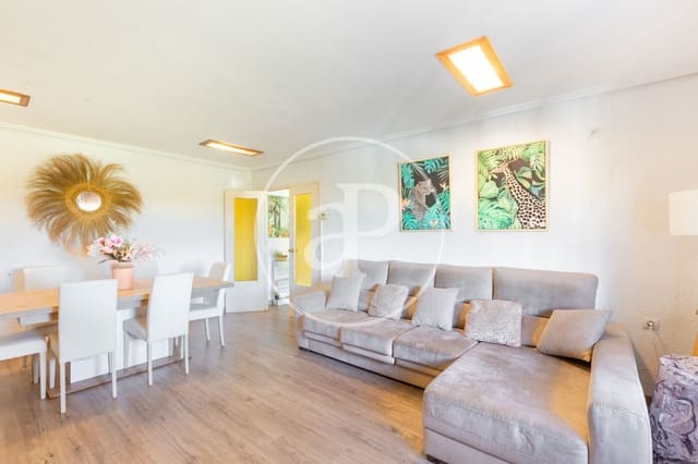 3 makuuhuone Huvila myytävänä paikassa Chiva mukana uima-altaan - 299 000 € (Ref: 9808056)