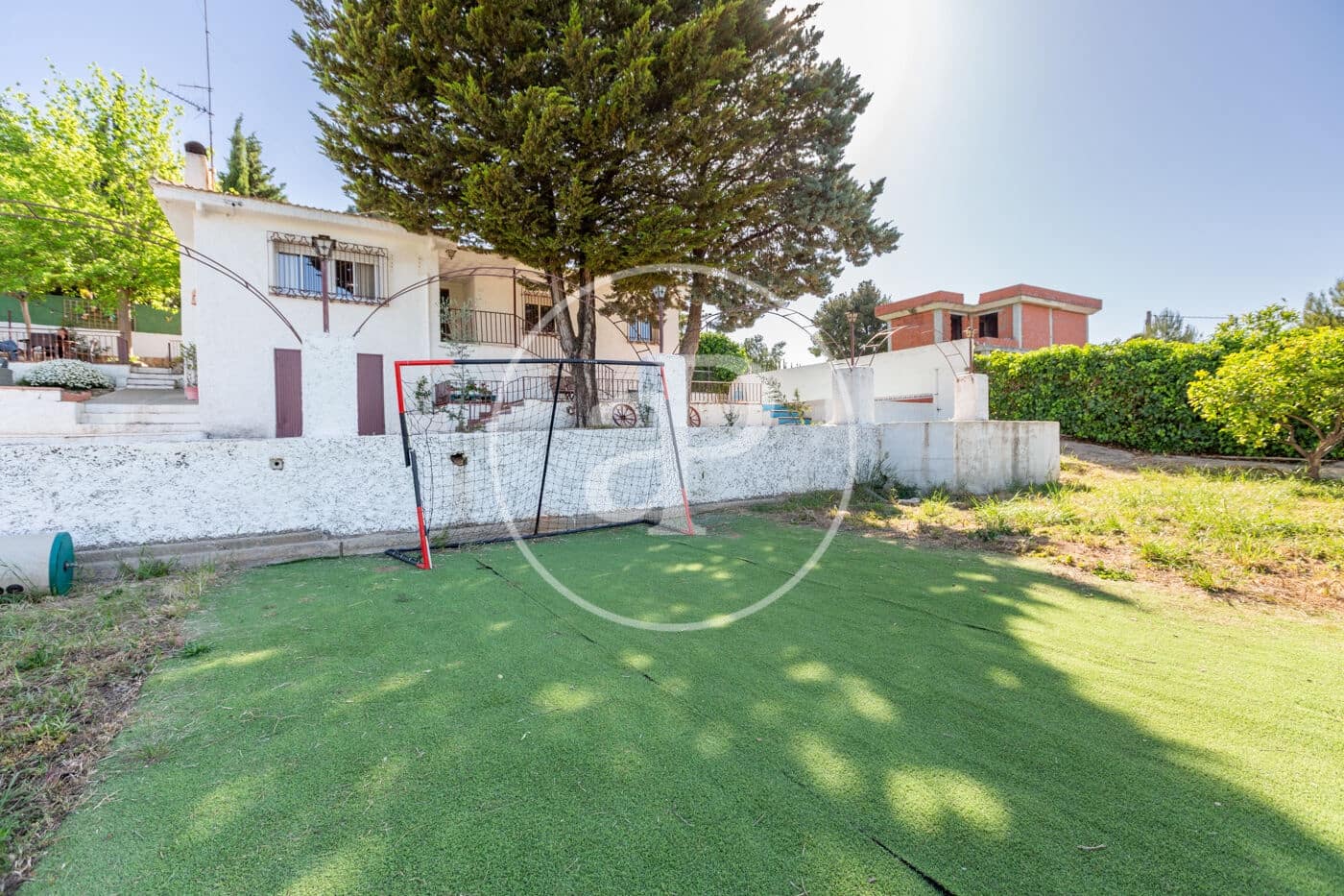 3 makuuhuone Huvila myytävänä paikassa Chiva mukana uima-altaan - 299 000 € (Ref: 9808056)