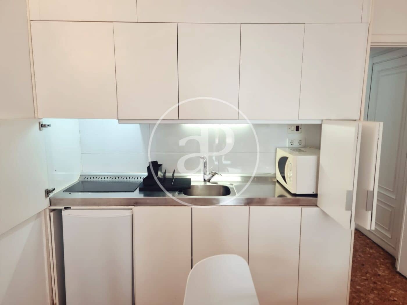 1 sypialnia Apartament do wynajęcia w Miasto Walencja - 1 200 € (Ref: 9808057)