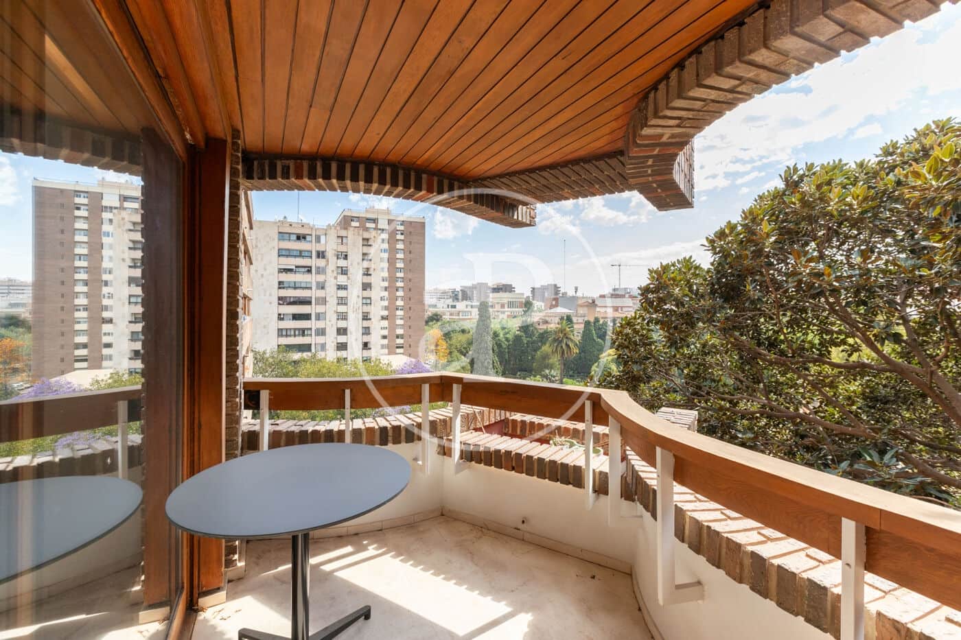 Apartamento de 3 habitaciones en València ciudad en alquiler con garaje - 4.500 € (Ref: 9808058)