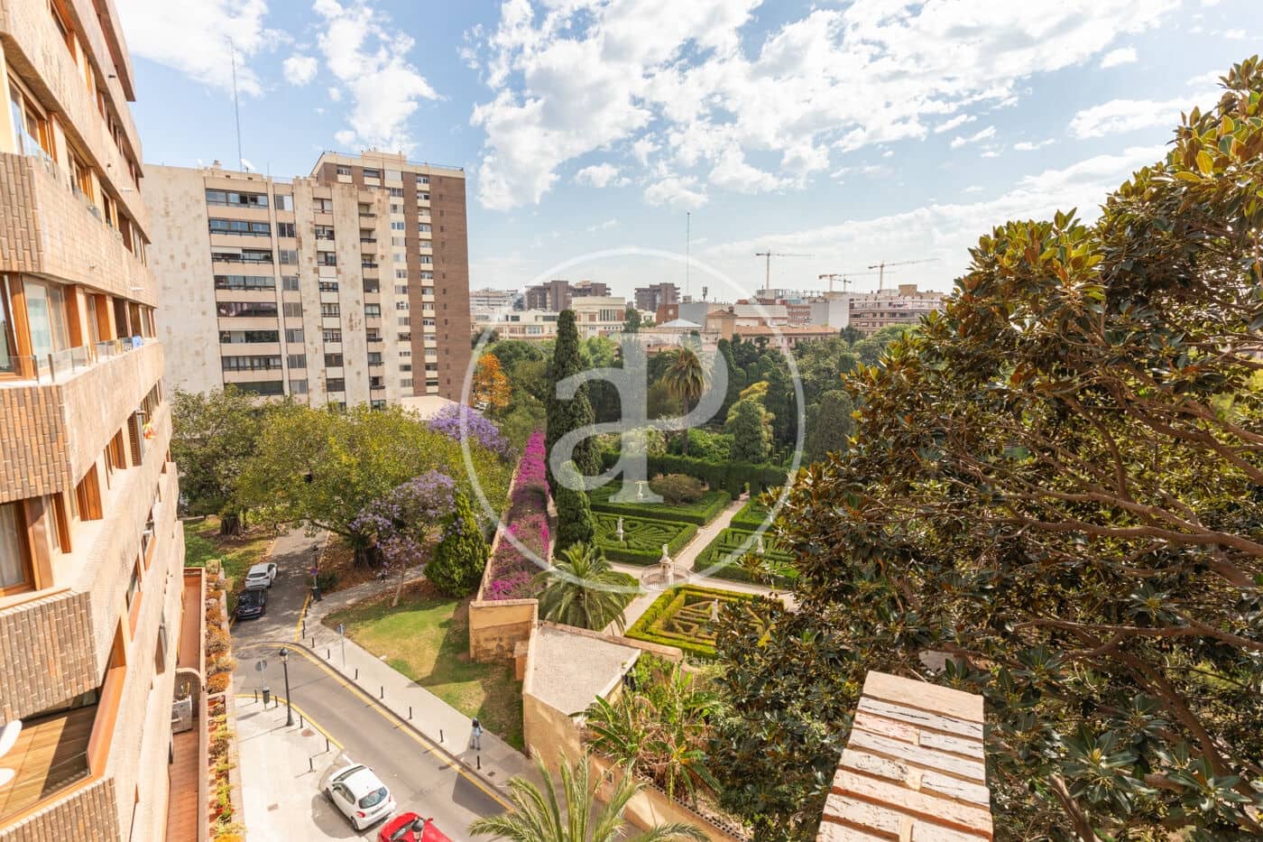 Apartamento de 3 habitaciones en València ciudad en alquiler con garaje - 4.500 € (Ref: 9808058)