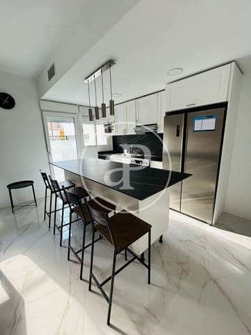 4 makuuhuone Huoneisto vuokrattavana paikassa Alboraya / Alboraia - 1 800 € (Ref: 9811993)