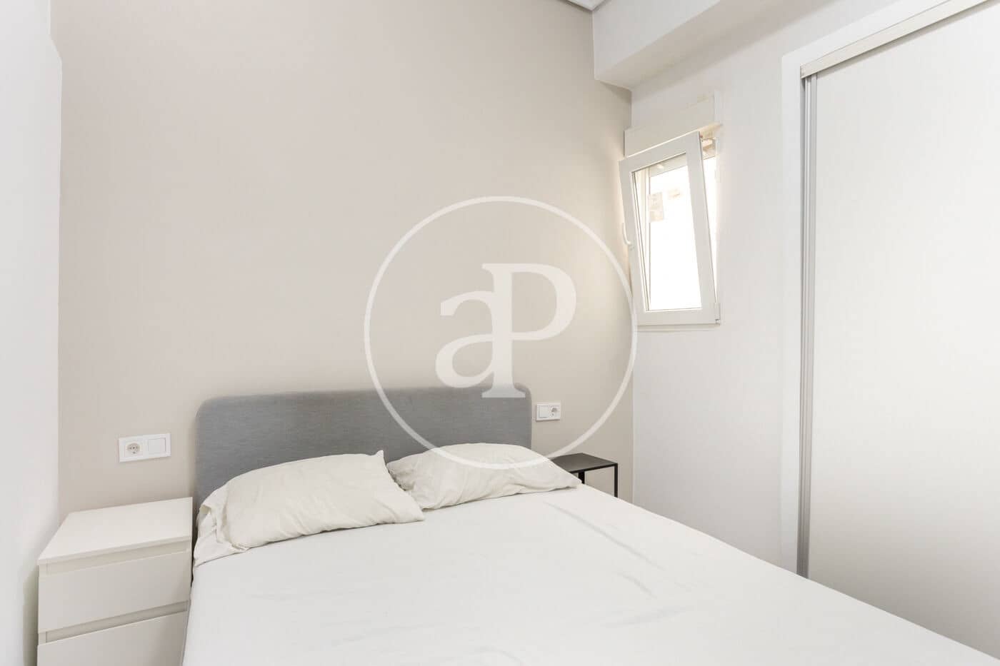 4 bedroom Apartment for rent in Alboraya / Alboraia - € 1,800 (Ref: 9811993)