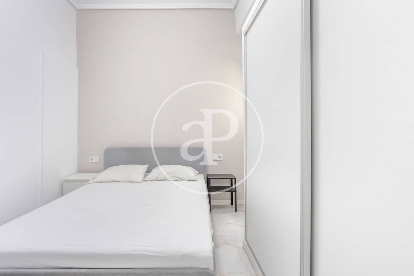 4 bedroom Apartment for rent in Alboraya / Alboraia - € 1,800 (Ref: 9811993)