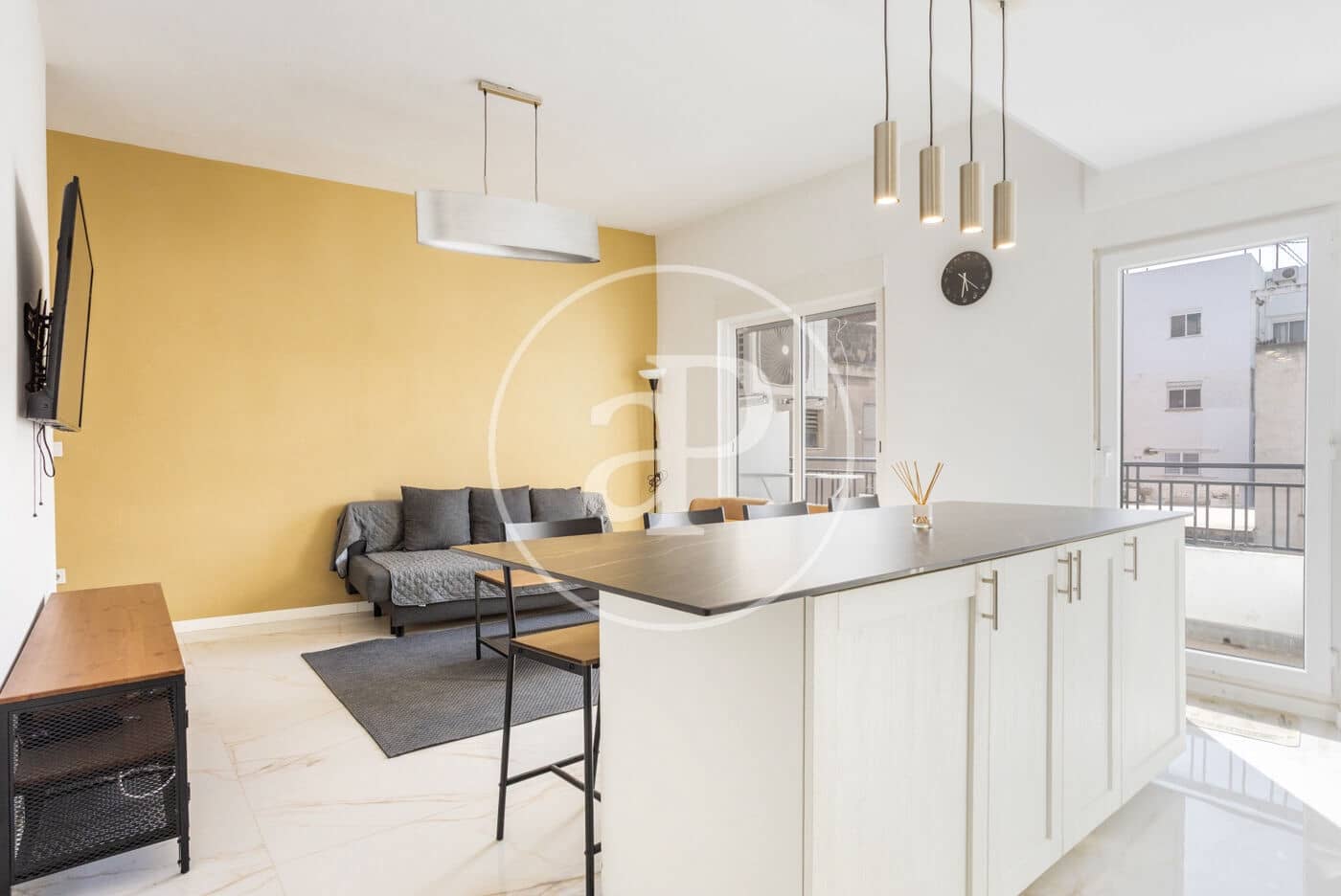 4 bedroom Apartment for rent in Alboraya / Alboraia - € 1,800 (Ref: 9811993)