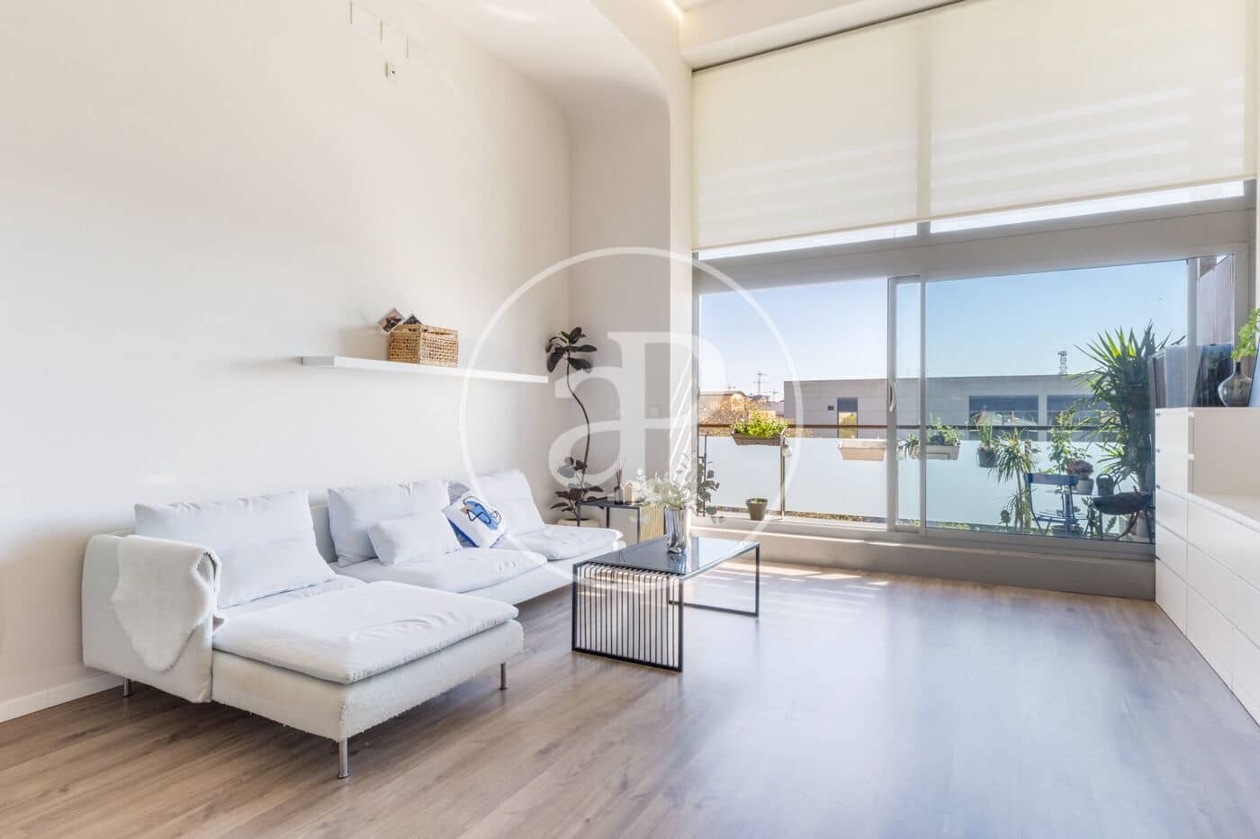 1 slaapkamer Appartement te koop in Valencia stad met zwembad - € 255.000 (Ref: 9811996)