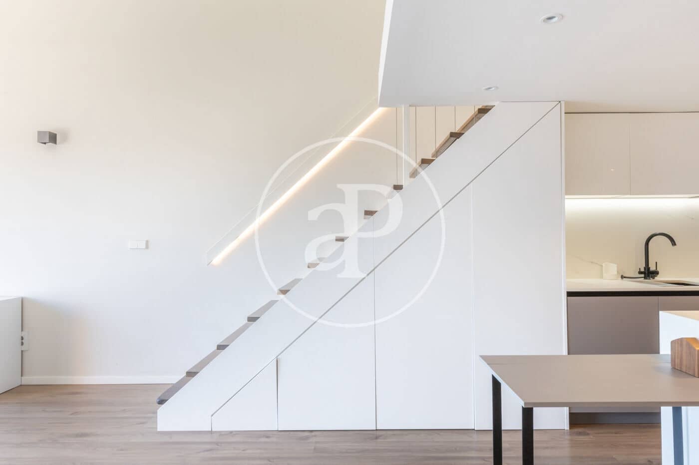 1 slaapkamer Appartement te koop in Valencia stad met zwembad - € 255.000 (Ref: 9811996)