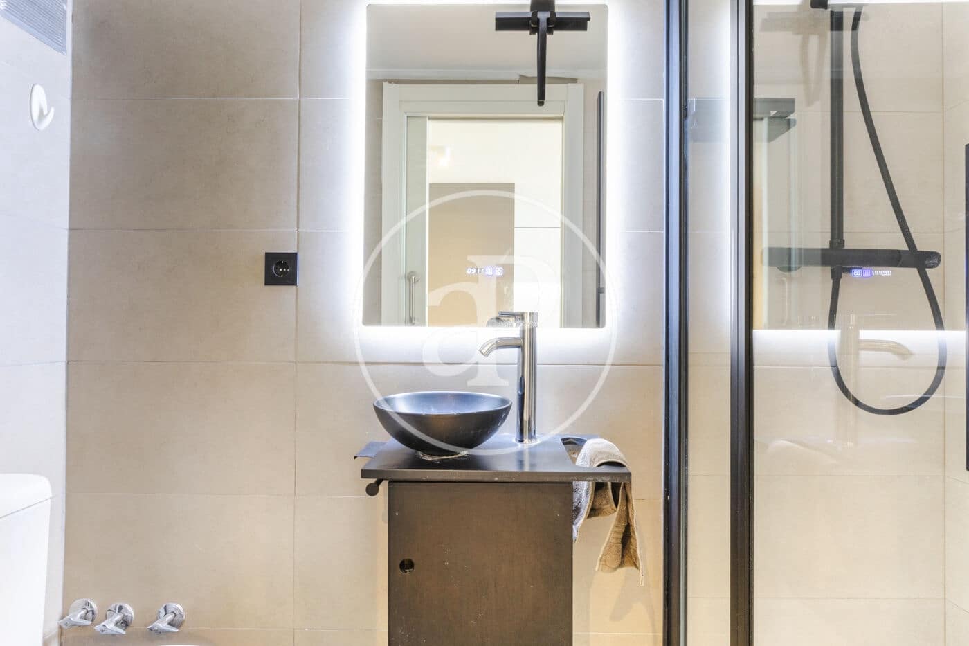 1 slaapkamer Appartement te koop in Valencia stad met zwembad - € 255.000 (Ref: 9811996)