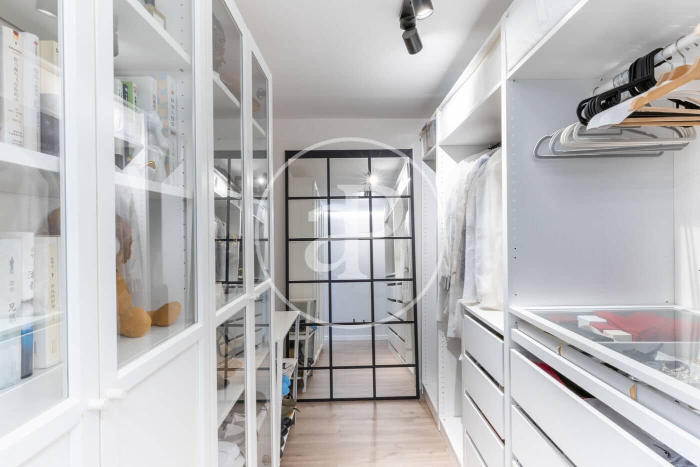 1 slaapkamer Appartement te koop in Valencia stad met zwembad - € 255.000 (Ref: 9811996)