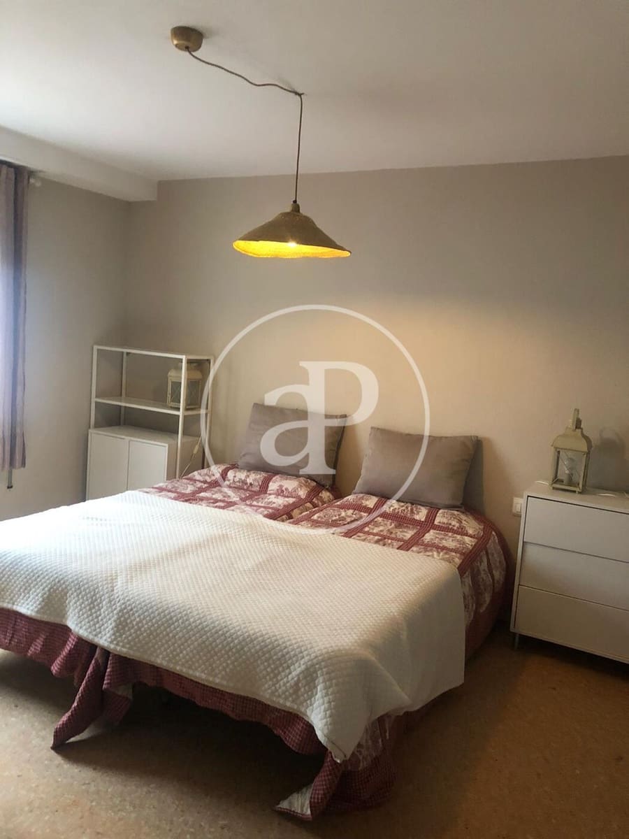 4 sypialnia Apartament do wynajęcia w Miasto Walencja - 2 000 € (Ref: 9811998)