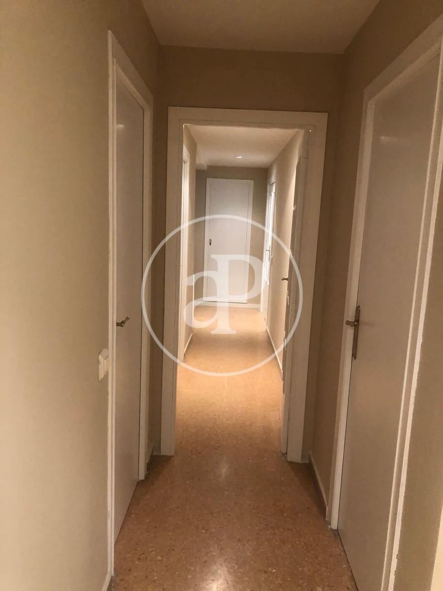 4 sypialnia Apartament do wynajęcia w Miasto Walencja - 2 000 € (Ref: 9811998)