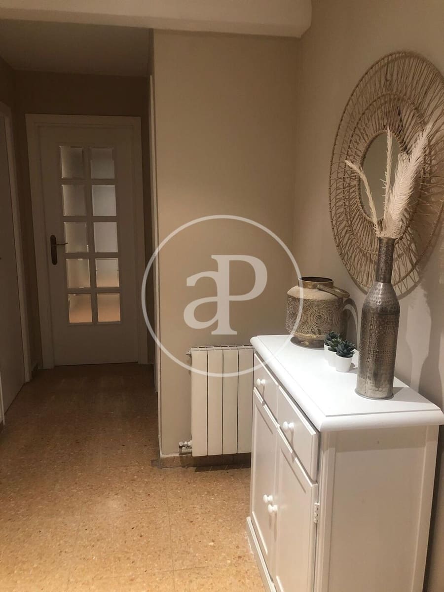 4 sypialnia Apartament do wynajęcia w Miasto Walencja - 2 000 € (Ref: 9811998)