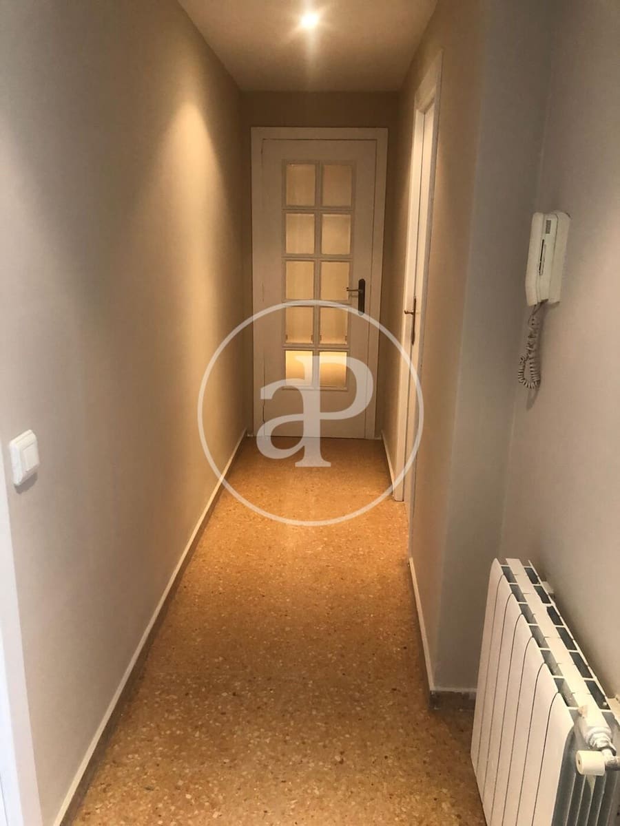 4 sypialnia Apartament do wynajęcia w Miasto Walencja - 2 000 € (Ref: 9811998)