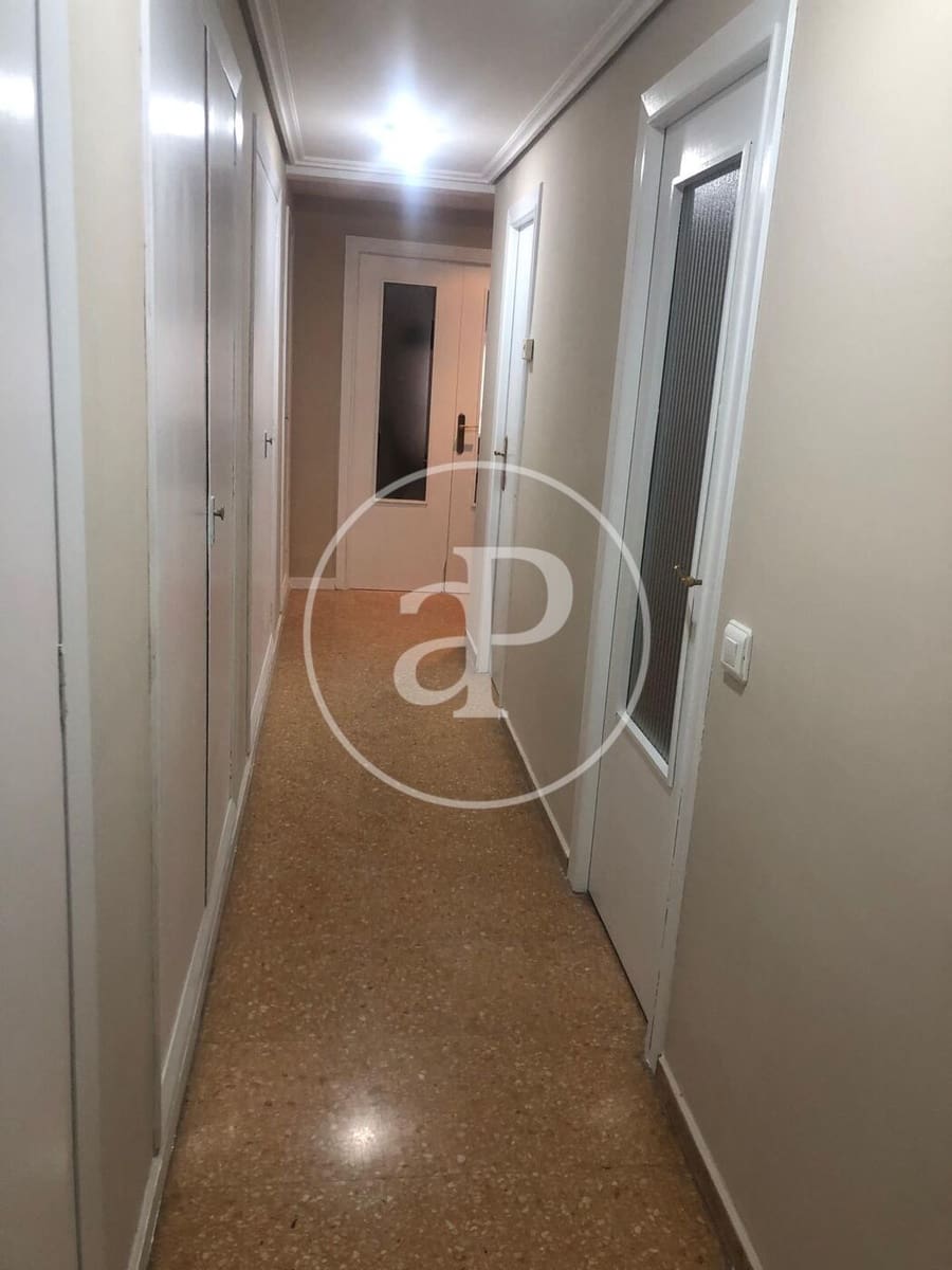 4 sypialnia Apartament do wynajęcia w Miasto Walencja - 2 000 € (Ref: 9811998)