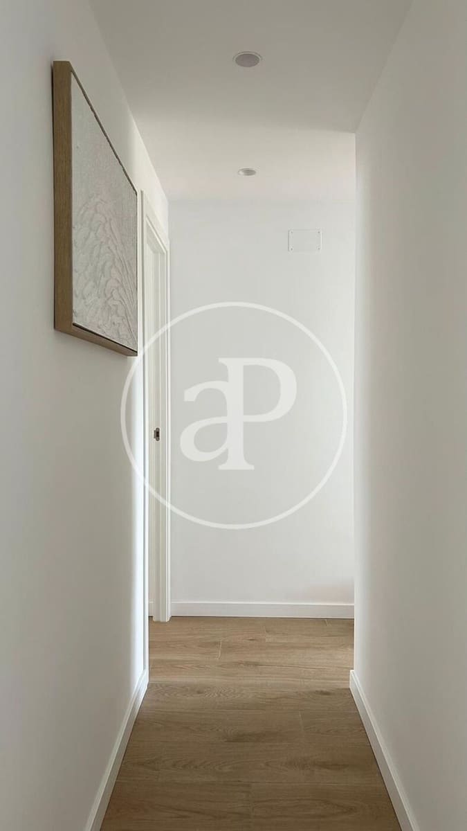 4 sypialnia Apartament do wynajęcia w Miasto Walencja - 1 400 € (Ref: 9815924)