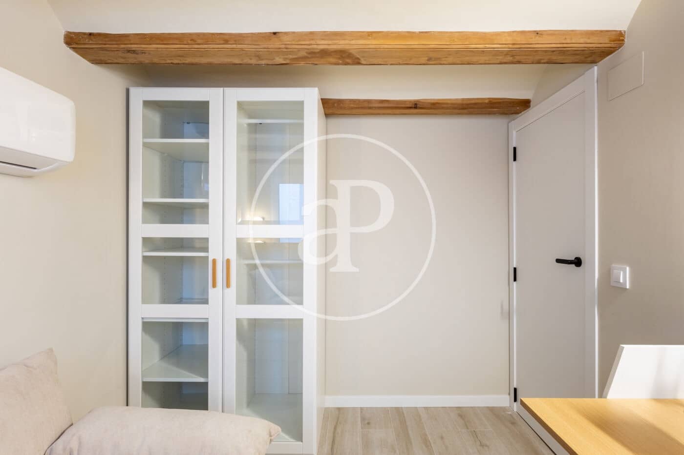 2 sypialnia Apartament do wynajęcia w Miasto Walencja - 2 500 € (Ref: 9815925)