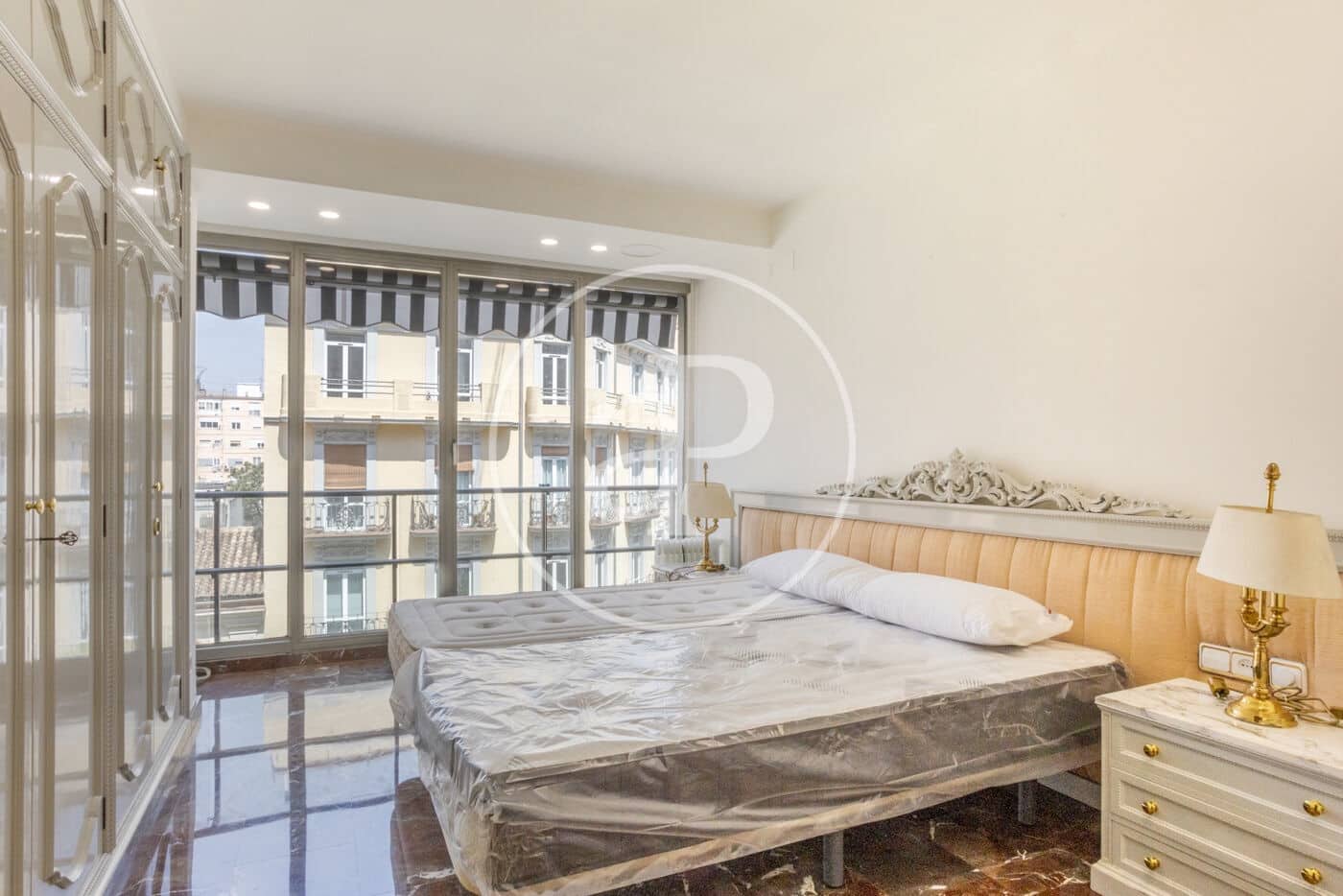 3 sypialnia Apartament do wynajęcia w Miasto Walencja - 2 000 € (Ref: 9815926)