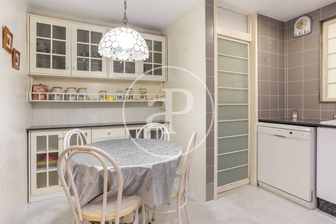 3 sypialnia Apartament do wynajęcia w Miasto Walencja - 2 000 € (Ref: 9815926)