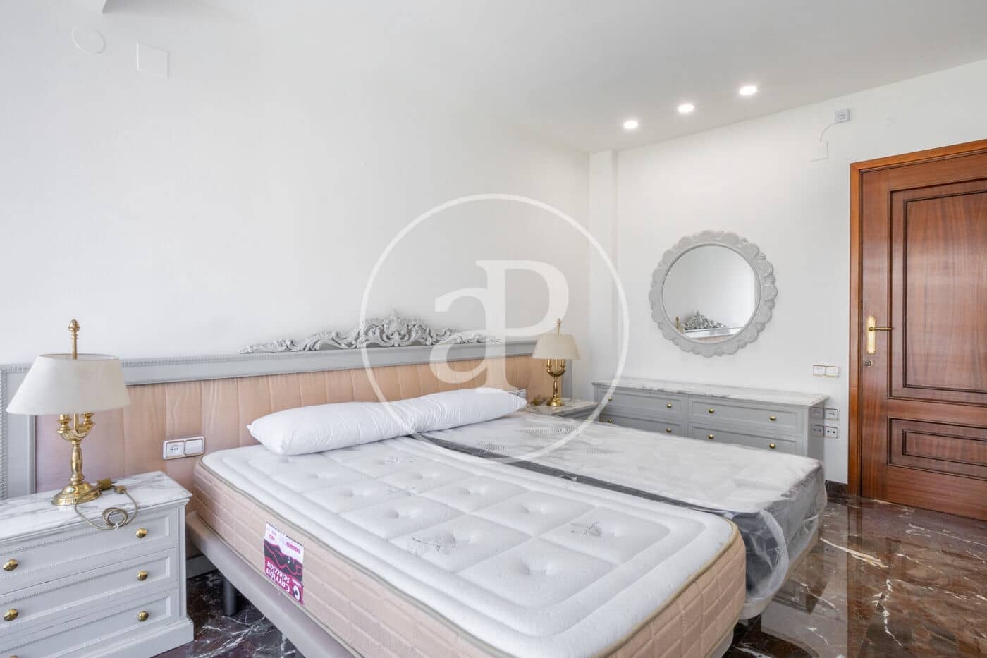 3 sypialnia Apartament do wynajęcia w Miasto Walencja - 2 000 € (Ref: 9815926)