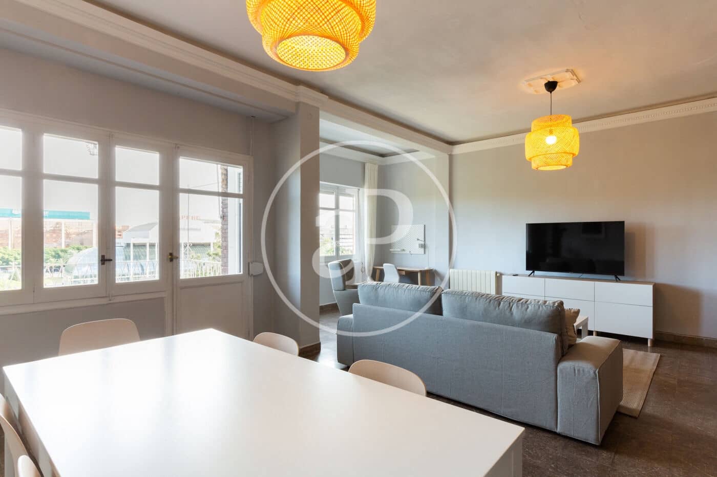 3 quarto Apartamento para arrendar em Valencia cidade - 2 400 € (Ref: 9815927)