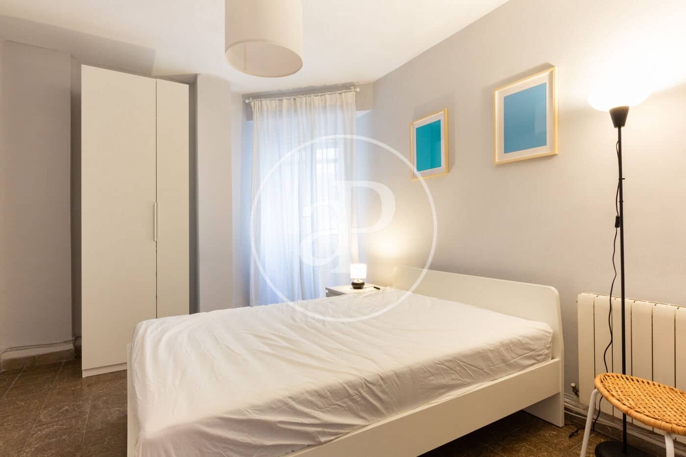 3 quarto Apartamento para arrendar em Valencia cidade - 2 400 € (Ref: 9815927)