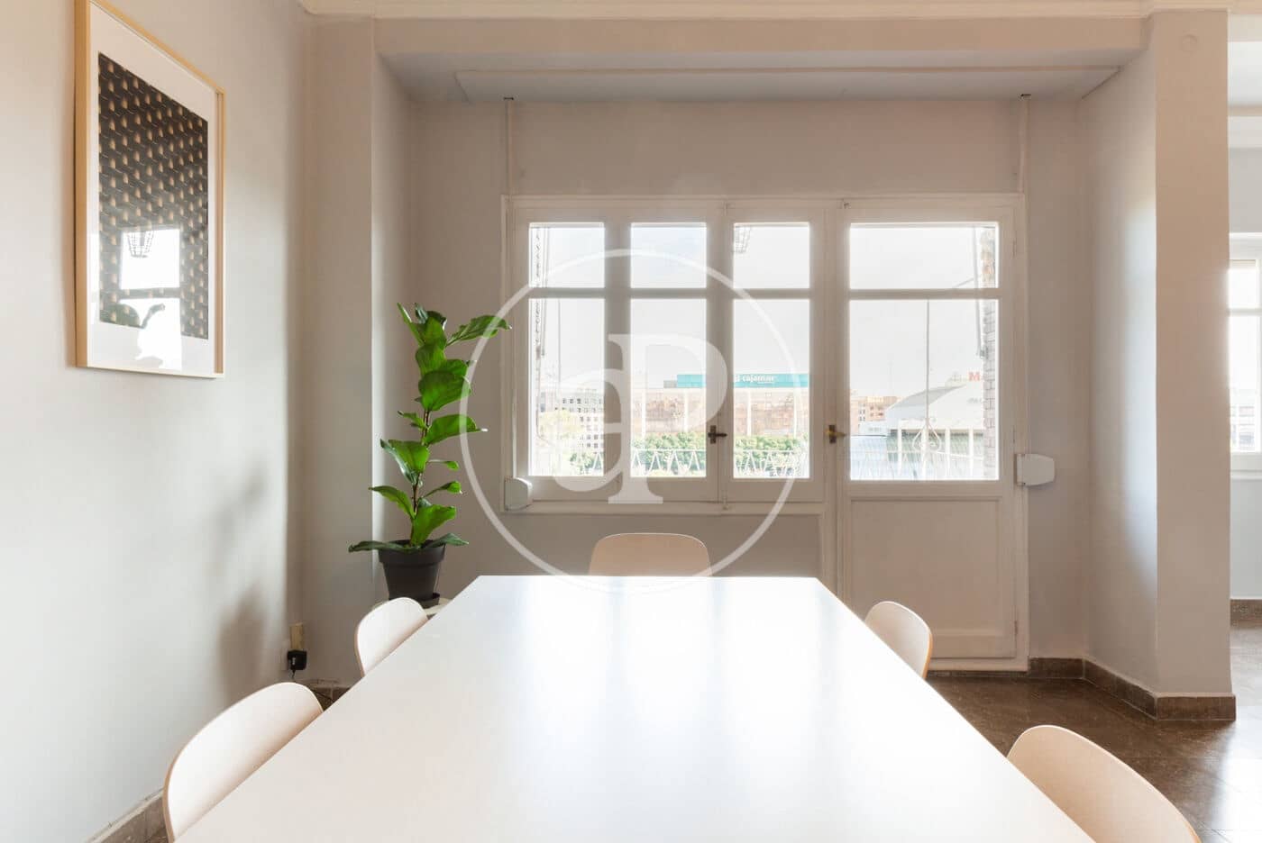 3 quarto Apartamento para arrendar em Valencia cidade - 2 400 € (Ref: 9815927)