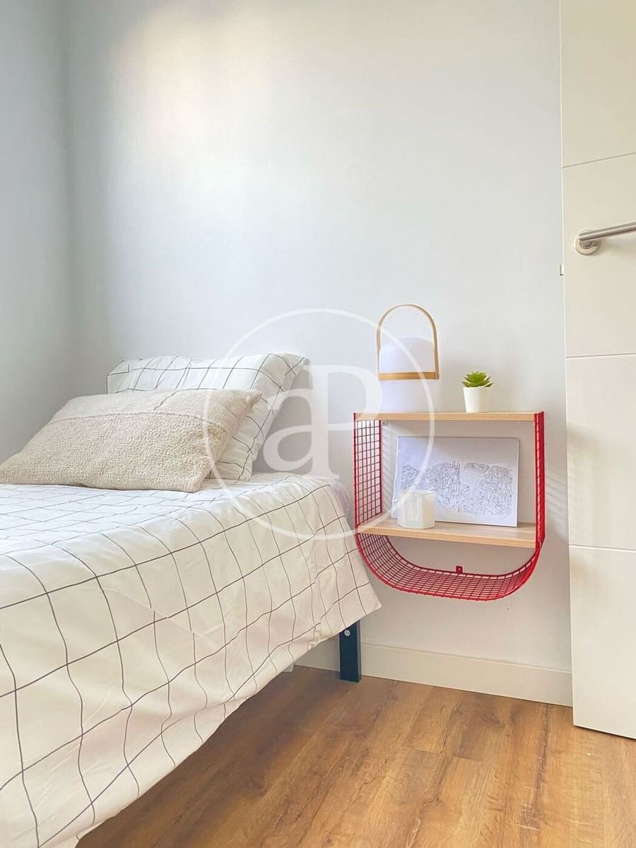 1 quarto Apartamento para arrendar em Valencia cidade - 1 680 € (Ref: 9820596)
