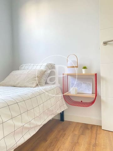 1 quarto Apartamento para arrendar em Arrancapins, Valência cidade - 1 680 € (Ref: 9820596)