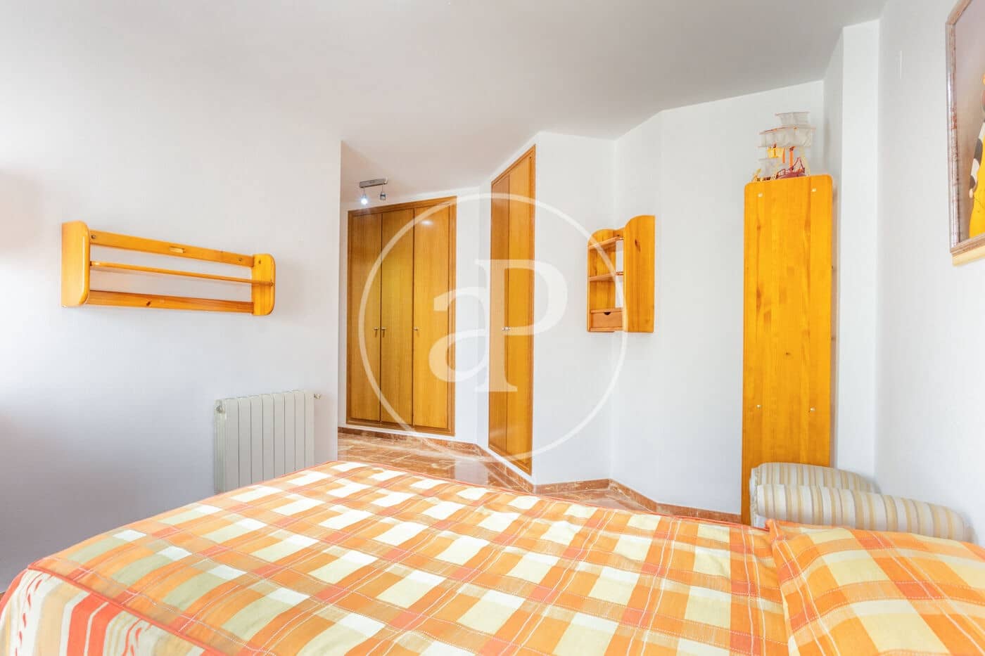 5 quarto Apartamento para arrendar em Valencia cidade com garagem - 3 800 € (Ref: 9820597)