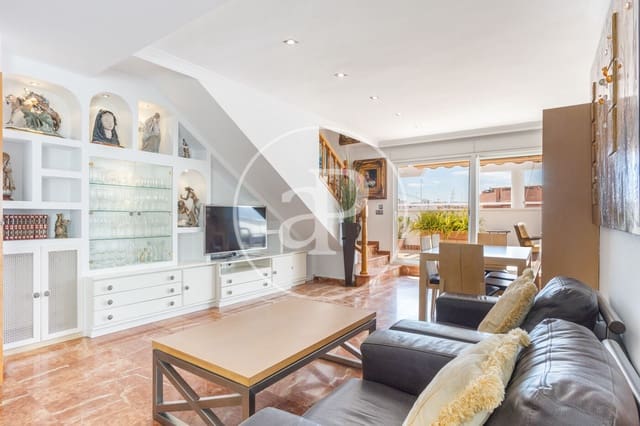 5 quarto Apartamento para arrendar em Morvedre, Valência cidade com garagem - 3 800 € (Ref: 9820597)