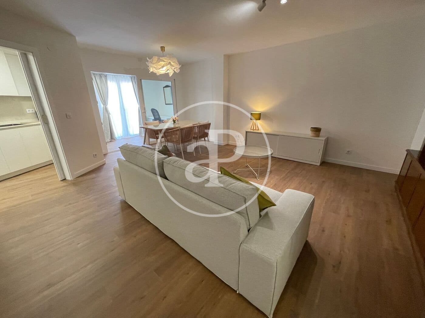 2 Zimmer Apartment zu vermieten in Valencia Stadt - 2.000 € (Ref: 9820600)