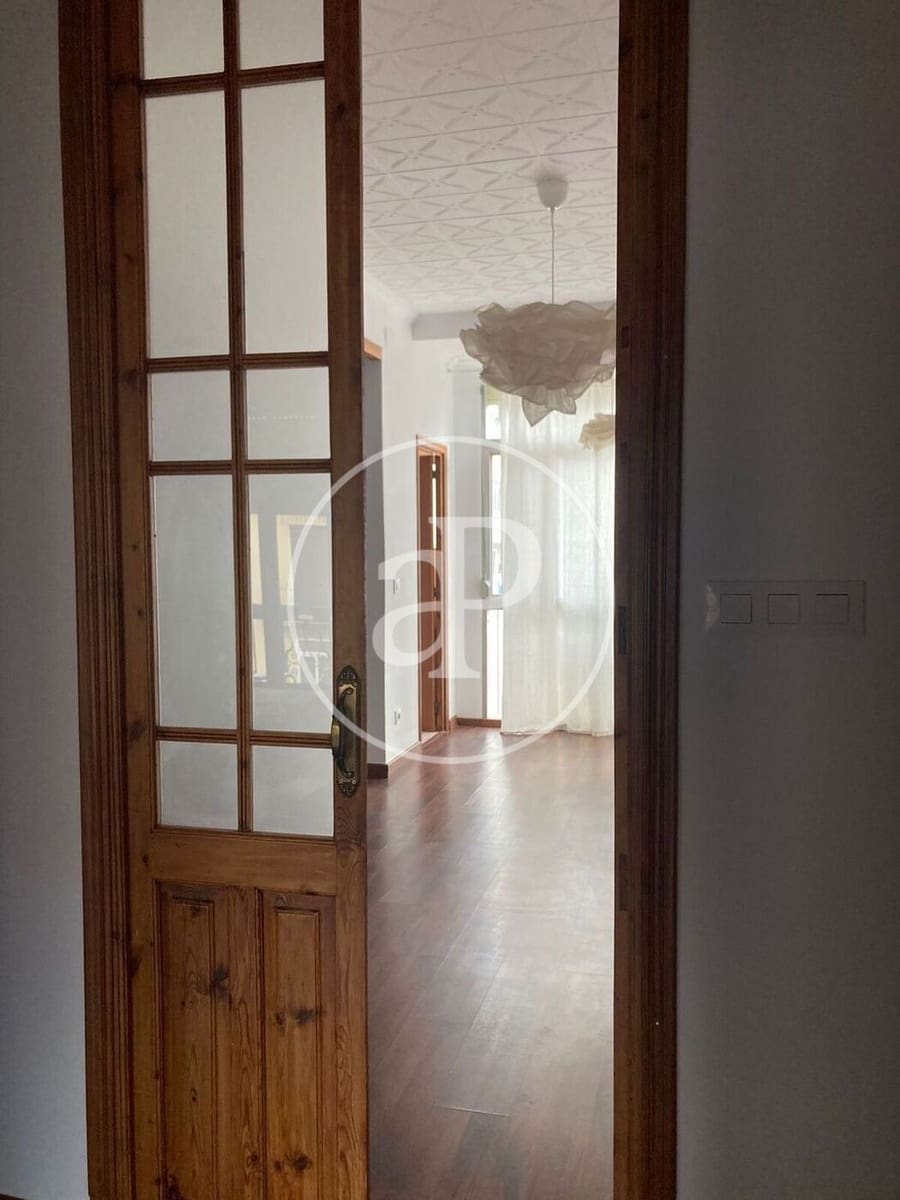 2 quarto Apartamento para arrendar em Valencia cidade - 1 600 € (Ref: 9820601)