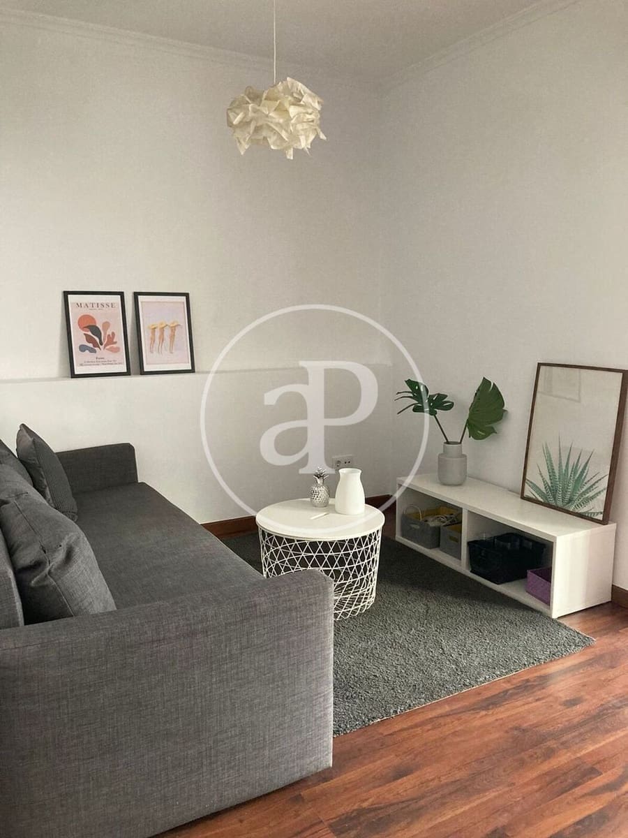 2 quarto Apartamento para arrendar em Valencia cidade - 1 600 € (Ref: 9820601)